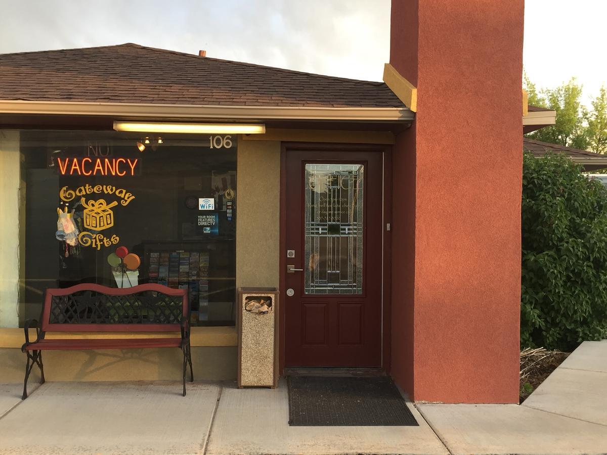 Gateway Inn Lyman エクステリア 写真