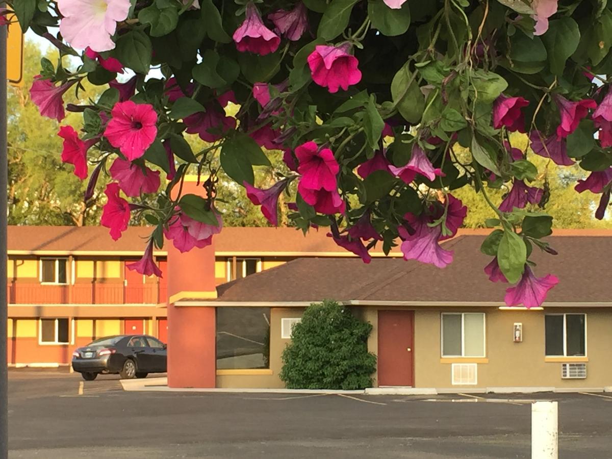 Gateway Inn Lyman エクステリア 写真